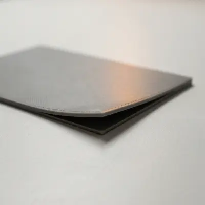 3D列印翹曲診斷指南封面，平板件邊角變形示意