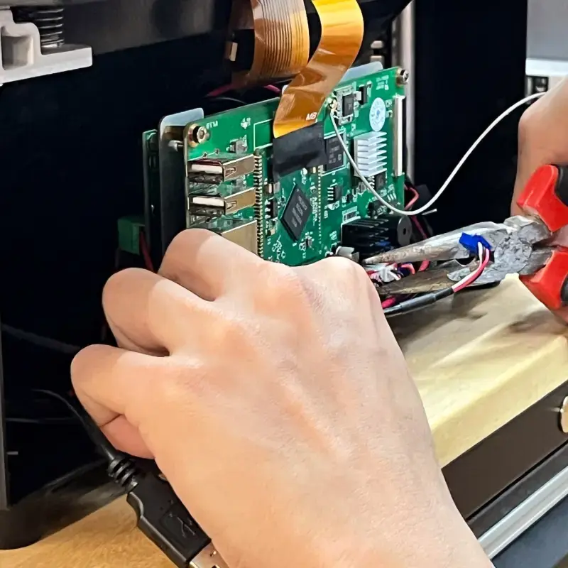 3D列印機維修與零件更換，造峯工藝Phrozen原廠授權維修中心